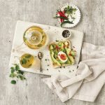 ⁦غلاية مياه زجاجية كهربائية 1.7 لتر 2200 واط كينوود ZJG08-000CL⁩ - الصورة ⁦3⁩